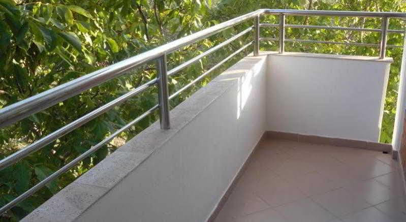 Lux Apartments Vlorë Buitenkant foto
